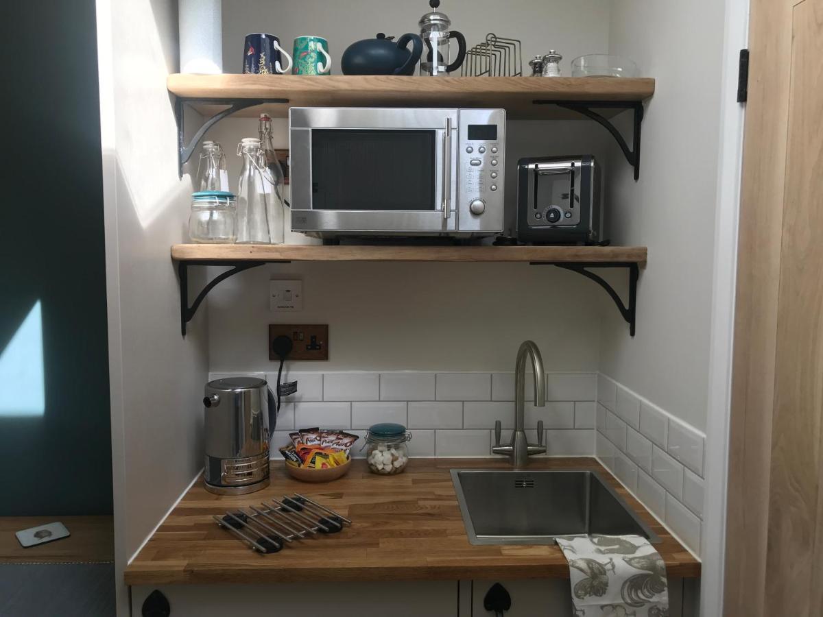 Corner House Luxury Bnb Little Dunmow Eksteriør billede